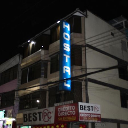 JULIUS HOSTAL - No hay parqueadero Quito Exterior foto